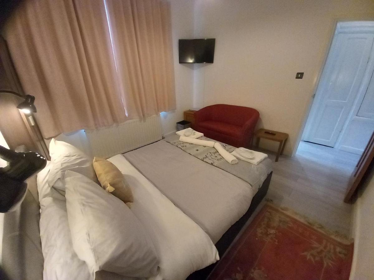 Luxury Holiday Home, Near Beach Southend-on-Sea Eksteriør billede